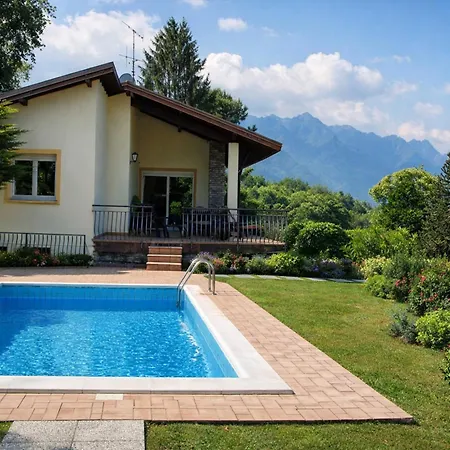 Detached In Di Bedero Villa *